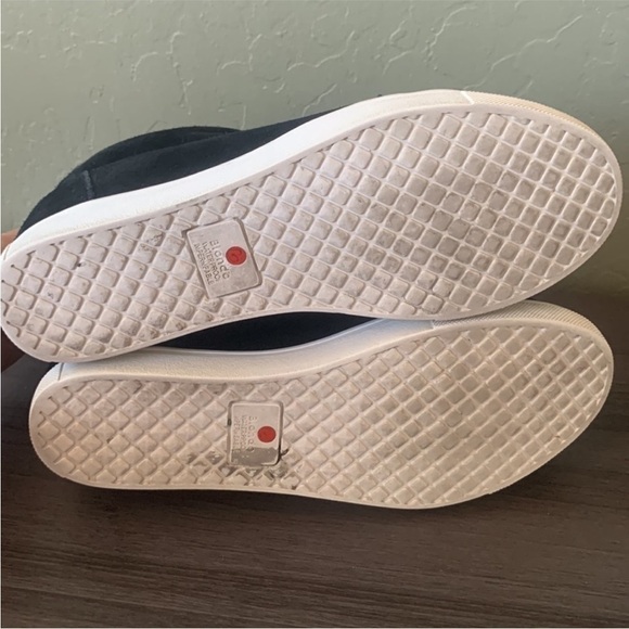 Blondo Glenda Black Suede Platform Front Zip Waterproof Sneaker Size 7M - Picture 7 of 10